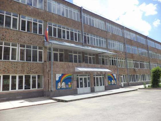 Ուսանողներին մնում է համակերպվել եւ շարունակել ուսումը  