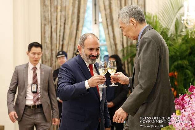 «Հրապարակ».Հայկ Սարգսյանը գերազանցում է Շմայսին.Նիկոլի բաժակաճառի հակառակ երեսը
