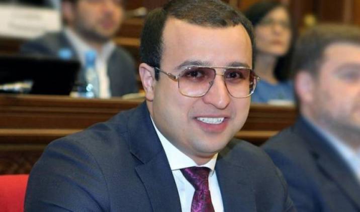 Պատգամավորը պատերազմ է հայտարարել մամուլի և հատկապես «Հրապարակի» դեմ