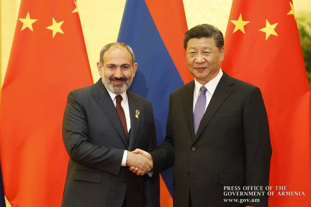 Փաշինյանի մանրապատիվ մուրացկանություն