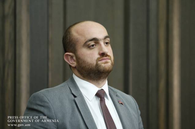 «Հրապարակ». Արագածոտնի մարզպետի թանկարժեք գործուղումը