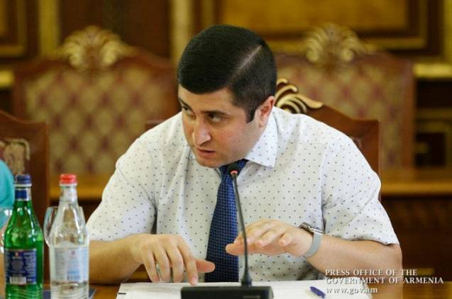 Սևանը կրկին սկսել է ծաղկել, Ազգային պարկի տնօրենն աղմկահարույց բացահայտումներ է անելու
