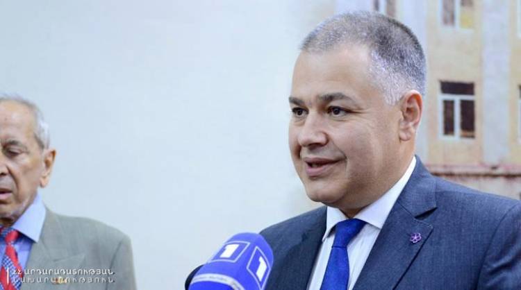 «Հրապարակ». Իմքայլականները «վատացել են»՝ Արփինե Հովհաննիսյանին ու Դավիթ Հարությունյանին ԵԽԽՎ-ում տեսնելով