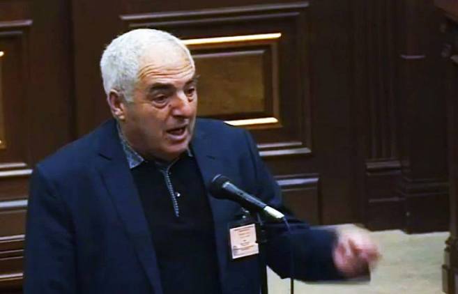 Ինչ է ասել Սարգիս Քլոյանը սևազգեստ մորը