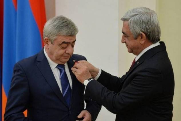 Սերժ Սարգսյանին և Լևոն Սարգսյանին զրկել են կոչումից