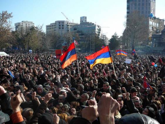 Պատմություն եւ անցյալ