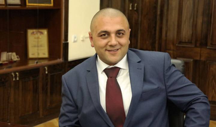 Քաղաքական տհասությունն էլ սահման ունի 