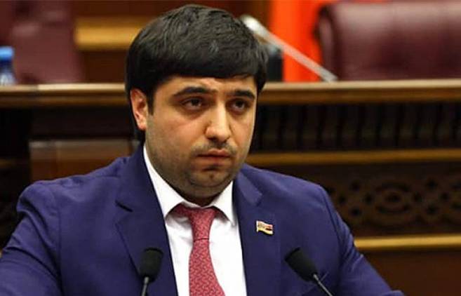 «Հրապարակ». «Իմ քայլը» մանկամսուր է հիշեցնում