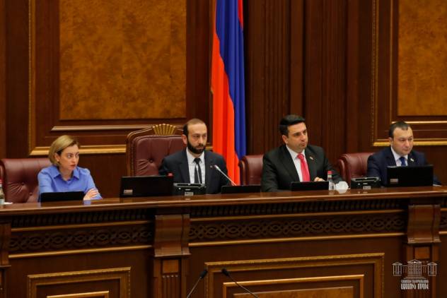 Ազգային ժողովում հազարավոր դոլարների հասնող պարգևավճարներ են սահմանել