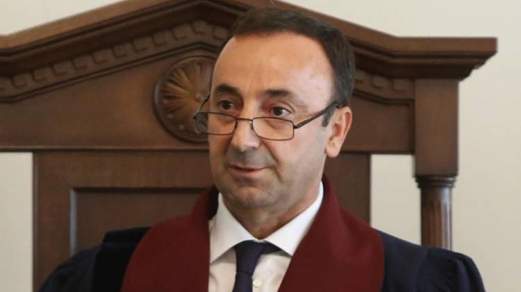  Հրայր Թովմասյանը ներողություն խնդրեց․․․