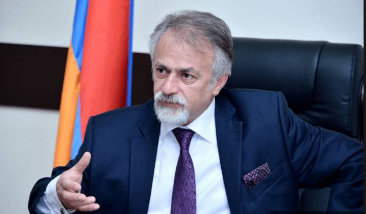 Այս պահին խուզարկում են Վերմիշյանի աշխատասենյակը