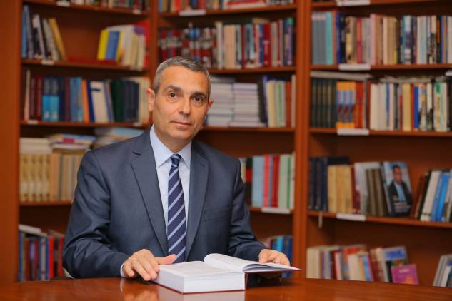 Արդեն զավեշտի է վերածվում