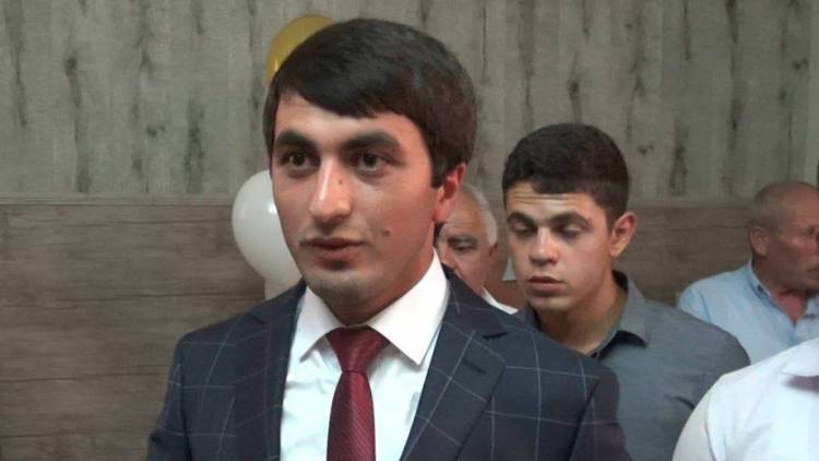 Կարող է վերադառնանք աշխատանքի
