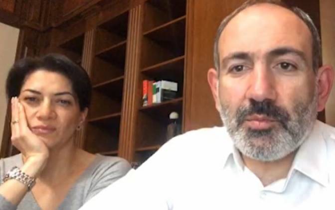 Փաշինյանն ու կինը թեստ են հանձնել