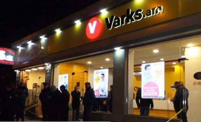 Կարանտինային պայմաններում Varks.am-ը հրաժարվում է ընդառաջել քաղաքացիներին