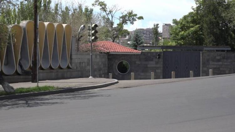 «Հրապարակ». Փաշինյանի տան խոհարարն էլ է վարակված