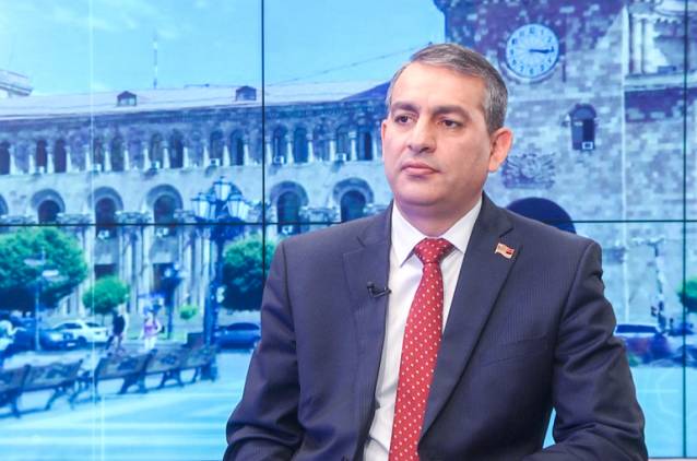 Անսխալական պաշտոնյա չի լինում