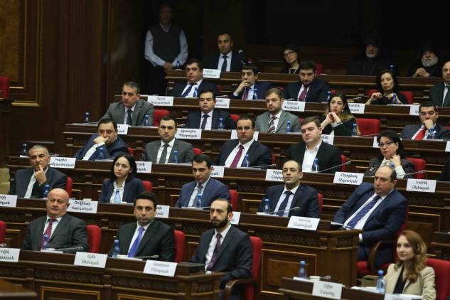 «Հրապարակ». Գործուղումների չեղարկումը՝ դիսկոմֆորտի պատճառ