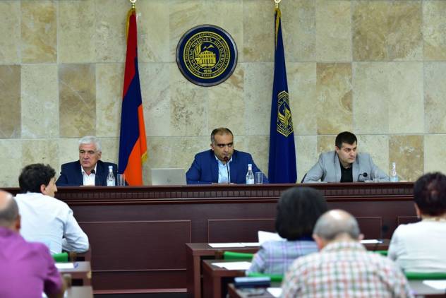 «Հրապարակ». Համաճարա՞կ, թե թեկնածուի բացակայություն