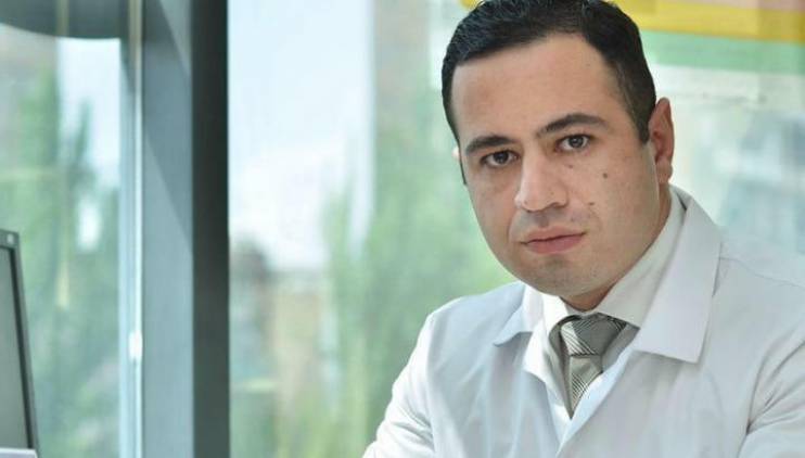 Անիմաստ եմ համարում այլևս այս ֆարսը շարունակելը