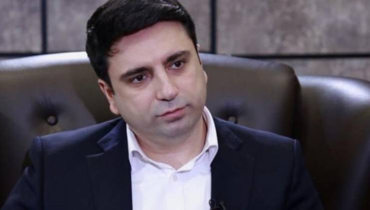 Ալեն Սիմոնյան․ անհույս բախտախնդիրը