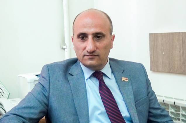 «Հրապարակ». Քննարկում են հանրաքվեից «զադնի դնելու» տարբերակները