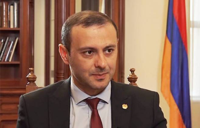 «Հրապարակ». ՀՀ իշխանությունը «դեսանտ» է ուղարկել Արցախ. որոշվում է նոր կառավարության հարցը