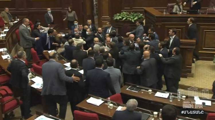 ԼՀԿ պատգամավորները հրավիրվել են ՀՔԾ