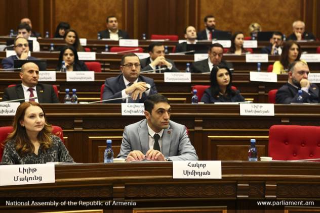 «Իմ քայլում» լարված իրավիճակ է՝ հրապարակային պատիժ են նախապատրաստում