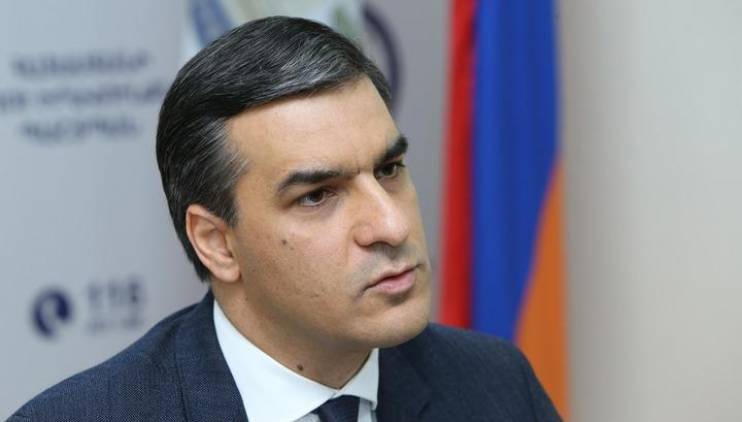 Հանրային ինքնապառակտում
