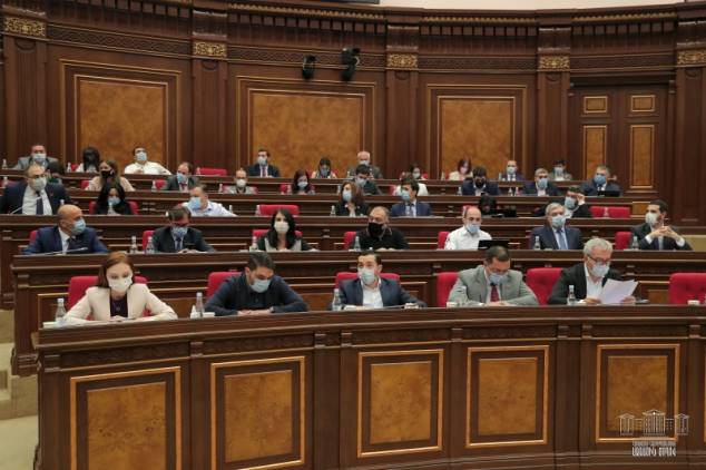 Կորոնավիրուսային կրքեր՝ ԱԺ-ում