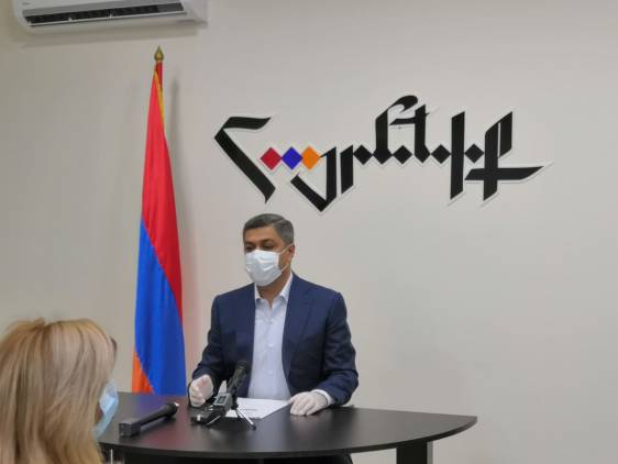 Փաշինյանը պետք է հրաժարական տա. Արթուր Վանեցյան