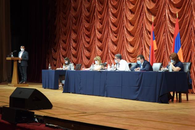 ՍԴ դատավորի թեկնածուն իր գործունեությունը սկսում է ընտրակեղծիքով