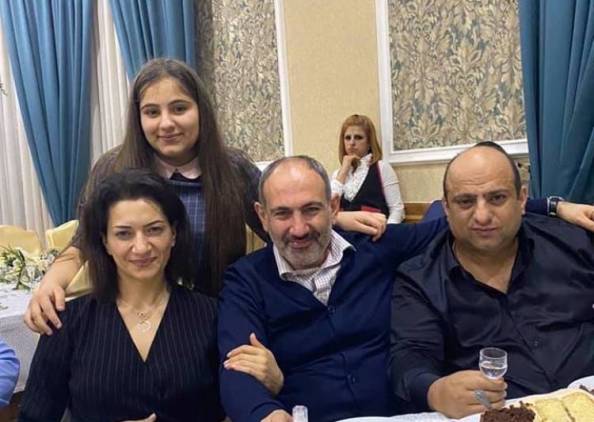 Նիկոլ Փաշինյանը մասնակցել է քավորի դստեր հարսանիքին