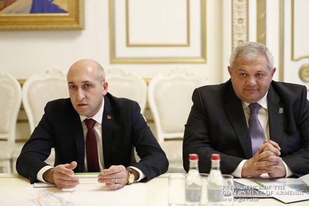 Կառավարման ճգնաժամը պոզով-պոչով չի լինում