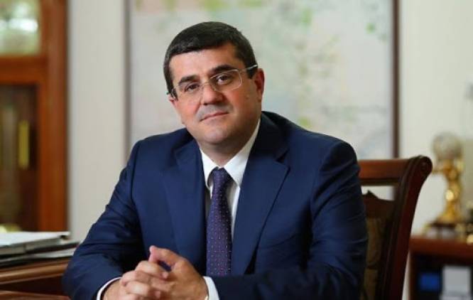 «Հրապարակ». Արայիկ Հարությունյանն ընդօրինակում է Նիկոլ Փաշինյանին