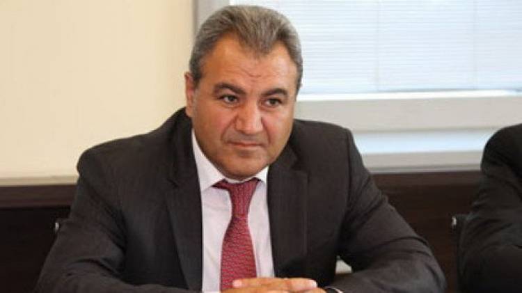 Բերման են ենթարկել Իշխան Զաքարյանին, որդուն և եղբորը