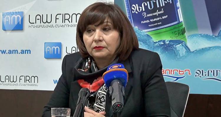 Ես, օրինակ, ամենեւին չեմ շտապում ճշմարտությունն իմանալ