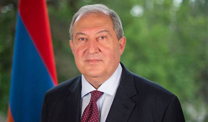 Արմեն Սարգսյանը մամուլից է տեղեկացել, որ պատերազմը դադարեցնելու մասին հայտարարություն է ստորագրվել