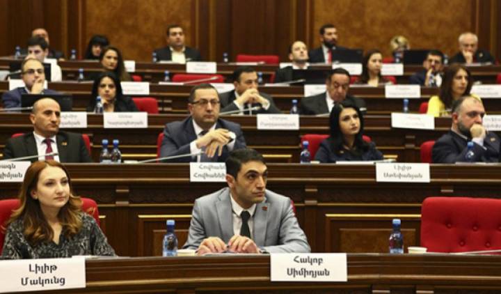 «Հրապարակ»․ Անհանգիստ են ու մտահոգ
