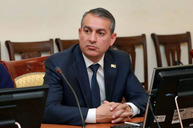 Արմեն Խաչատրյանը պետք է ներողություն խնդրի 