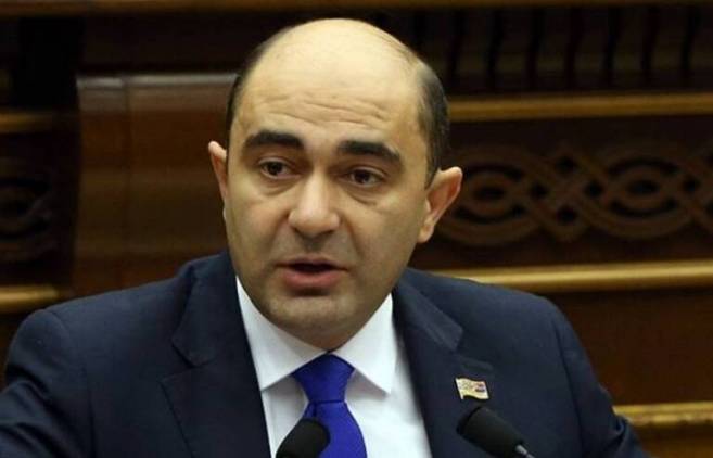 «Հրապարակ». Փաշինյանը կորցրել է իր հարգանքն անգամ յուրայինների շրջանում