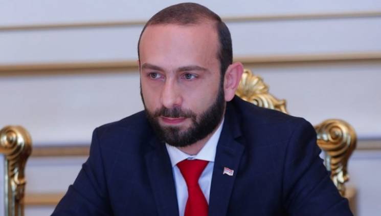 «Հրապարակ». Արարատ Միրզոյանը պարգեւատրել է իրեն օգնության չհասած ՊՊԾ աշխատակիցներին
