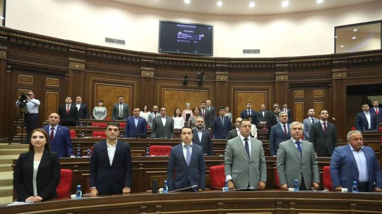 «Իմ քայլից»17 պատգամավոր պատրաստ են անվստահություն հայտնել 