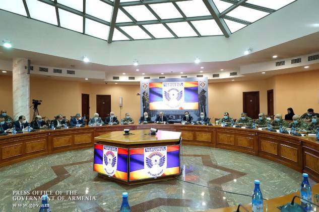 Փաշինյանը ՊՆ-ում կոնֆլիկտ է հրահրել 