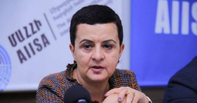 Մեծ սուտ