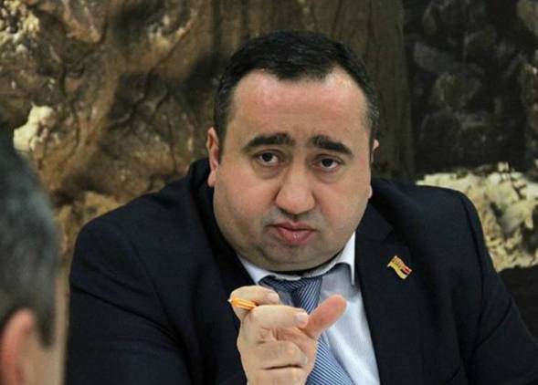 Ես ոչ թե «Իմ քայլն» եմ, այլ «Իմ քայլի» պատգամավոր