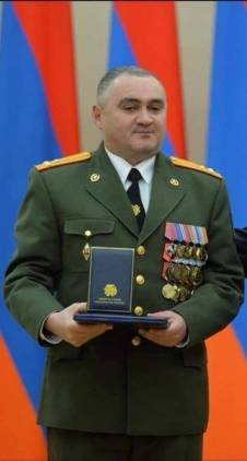 Հայրս՝ Արթուր Սարգսյանը, զոհվել է բունկերի պայթեցման հետեւանքով