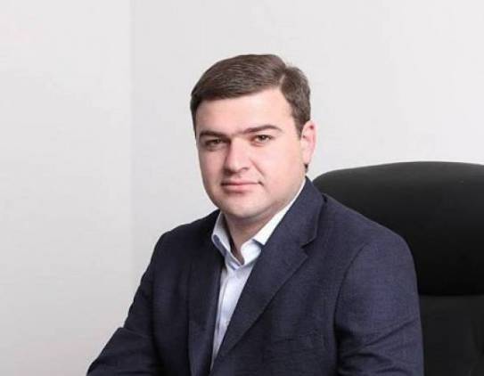 ՊԵԿ Ներքին անվտանգության վարչության պետն ու հարազատները անթիվ-անհամար մեքենաներ են հայտարարագրել