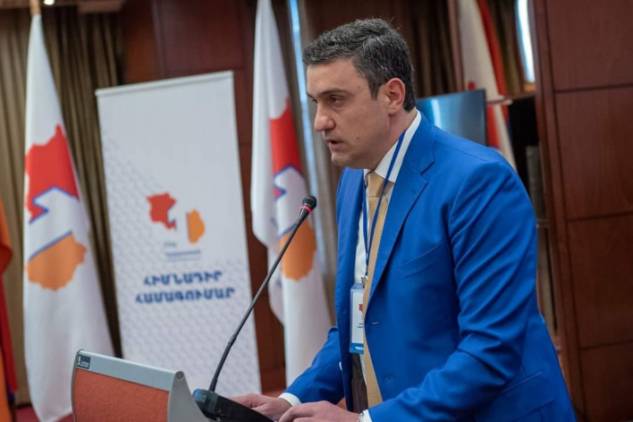 Զբաղված ենք այս իշխանությունների դեմ ամենօրյա պայքարով․ Ա․ Ղազինյան 
